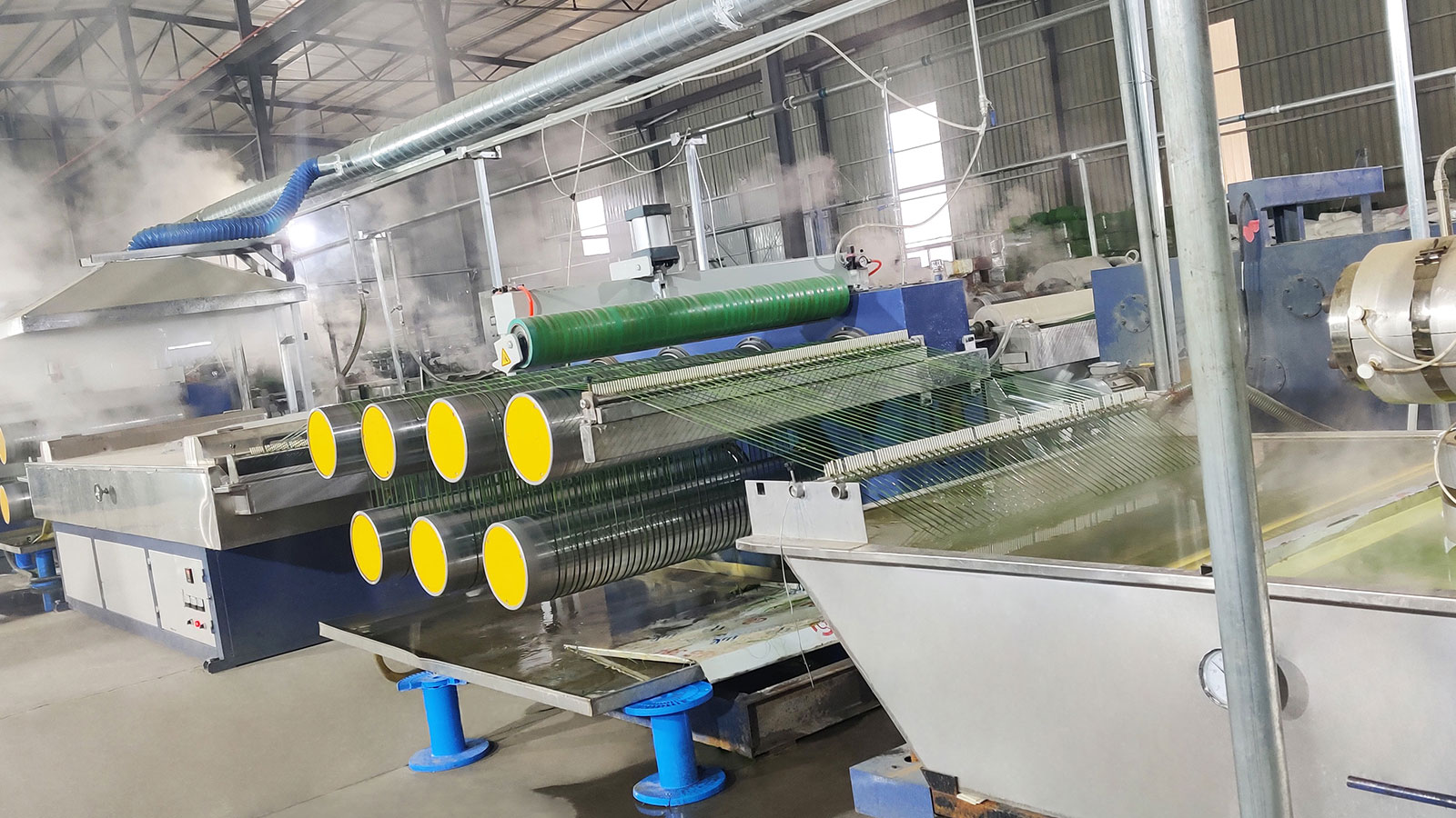 2Processo de fabricação de grama falsa trefilada